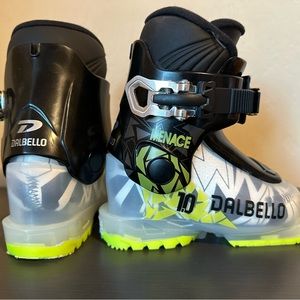 NEW Dalbello Menace 10 Toddler Ski Boots, Size 15.5 (US 7)